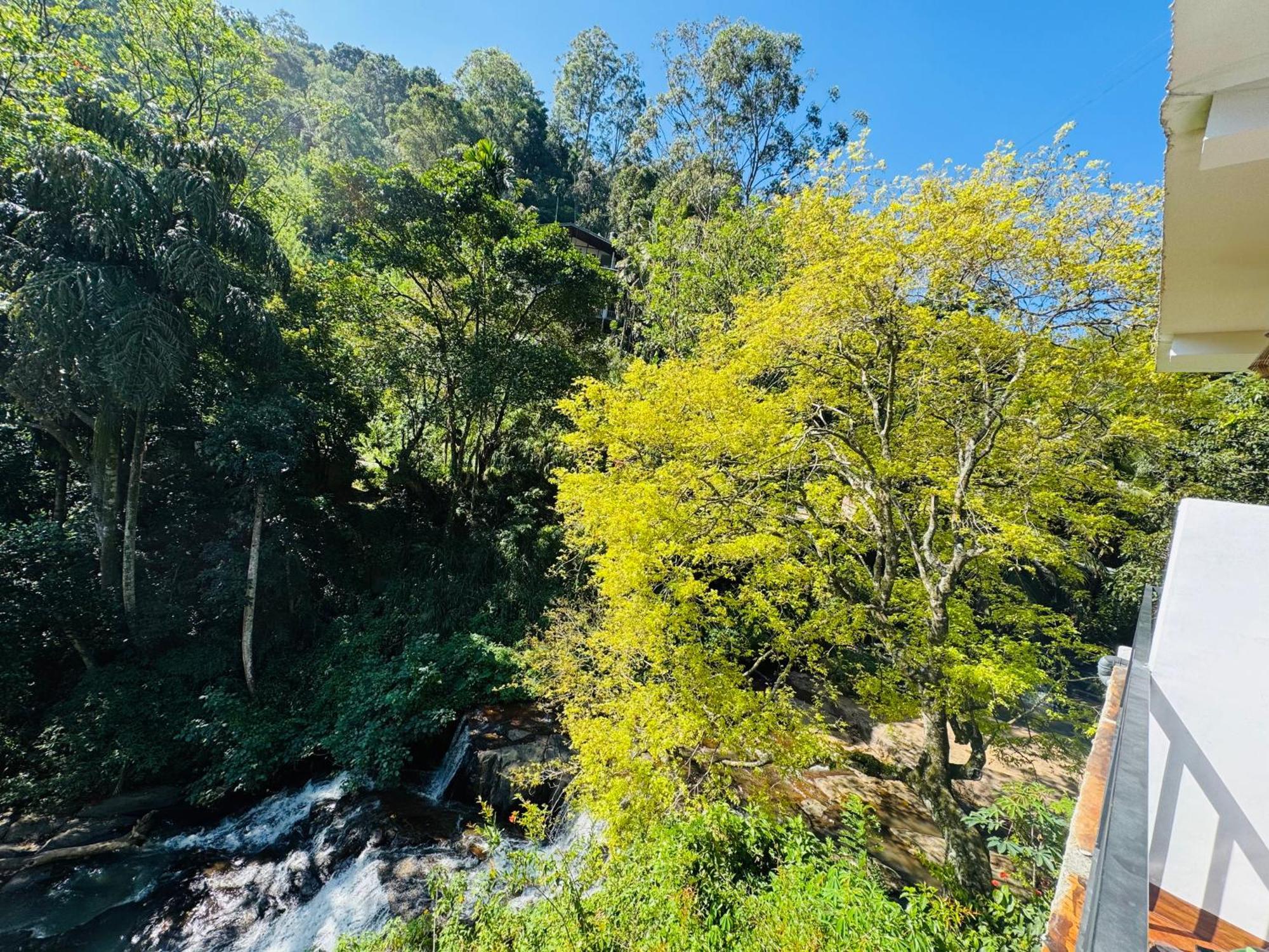 River Splendour Bed & Breakfast *