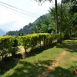 Ella Infinity View
