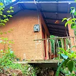 Kavishka Guest House