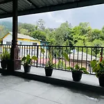 Jade Green Rest Inn