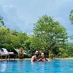 Aloft Grand Hotel Ella