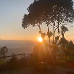 Mountain Peak Ella