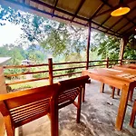 Ella 100 View Cottage