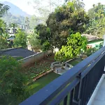 Ella, Nine Glow Resort
