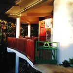 Saddle Cottage