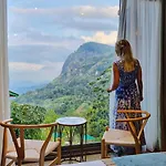 Hide Ella Hotel & Resort