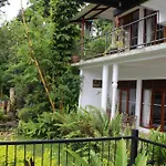Rock Side Inn - Ella