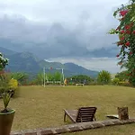 Feelin\' Good Resort