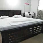 Green Cage Hotel & Restaurant