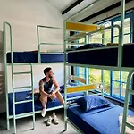 Hangover Hostels Ella