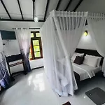 Rest Full Homestay