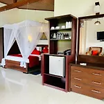 Hotel Ella\'S Edge