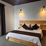 Senasuma Homestay