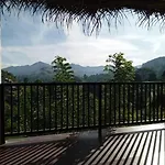 24 Ella Homestay