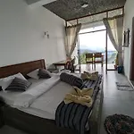 Rock Paradise Homestay