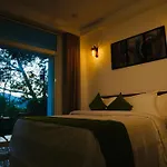 Avon Ella Resort