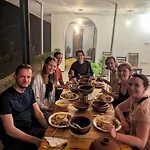 Hive Ella - Hostel
