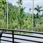 Nine Arch Jungle Inn