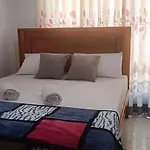 White Heaven Guest Inn Ella