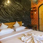 Hobbit Hole Hideaway