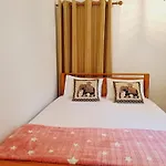 New Relax Inn Ella