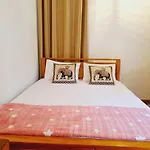 New Relax Inn Ella