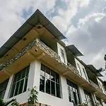Robarosia Palace