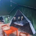 Radiance Ella Urban Camping