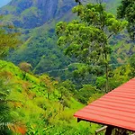 Mountain Range Cottage