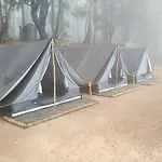 Earth Camping - Ella