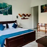 Relax Inn