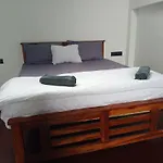 Royal Nook Cabana