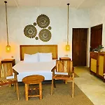 Villa Joy Ella