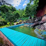 Ravana Falls Resort