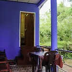 Yoho Gimhani Homestay