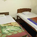 Yoho Chathu Inn