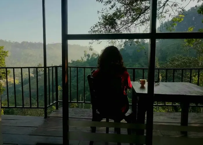 Chanidu Ella Inn