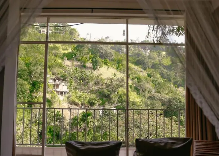 Rawana Mountain View Homestay