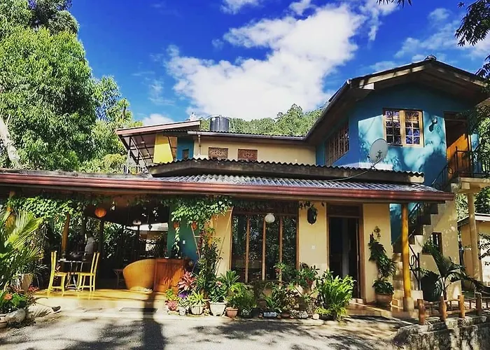 Waterfalls Homestay