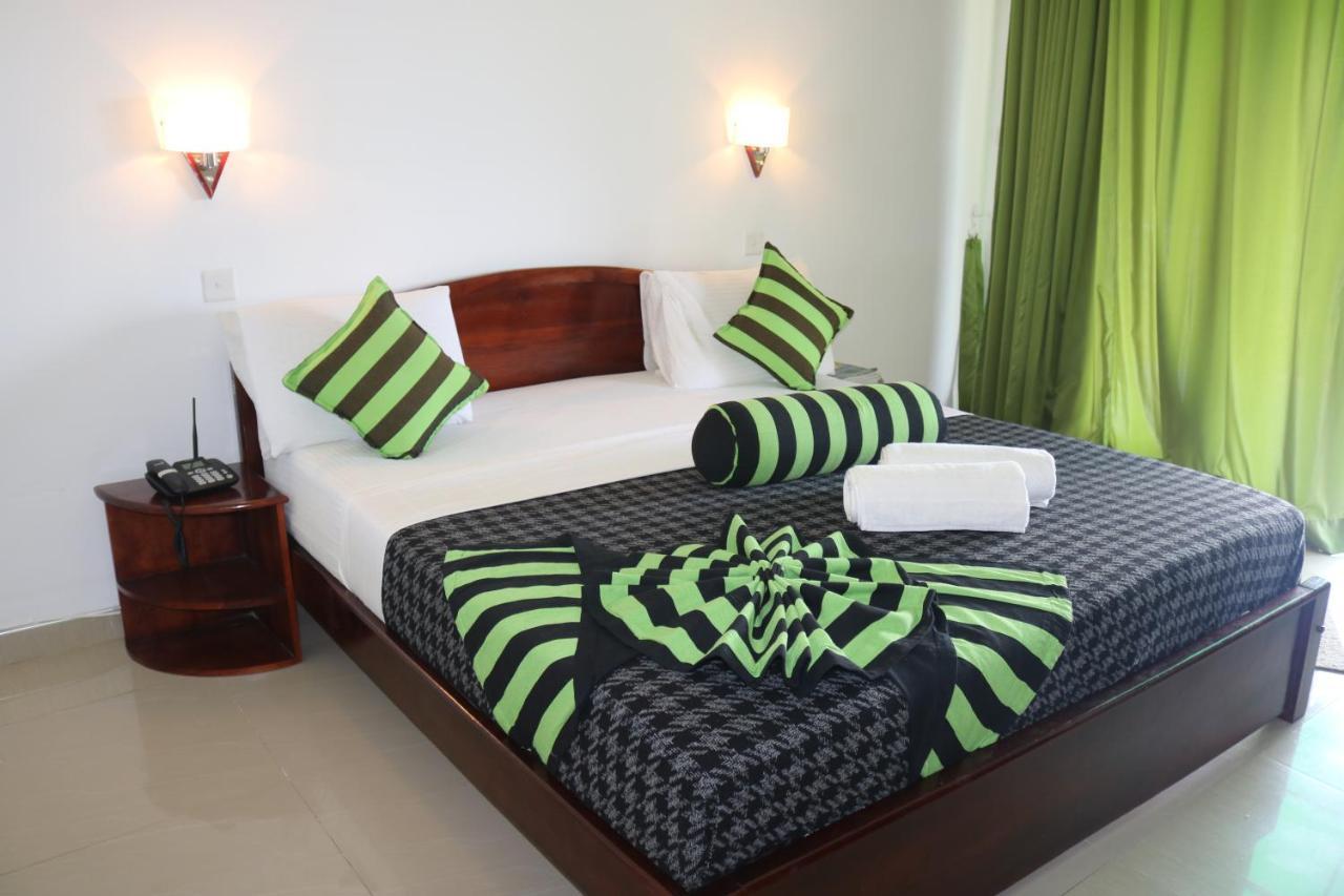 Hotel Ella's Edge