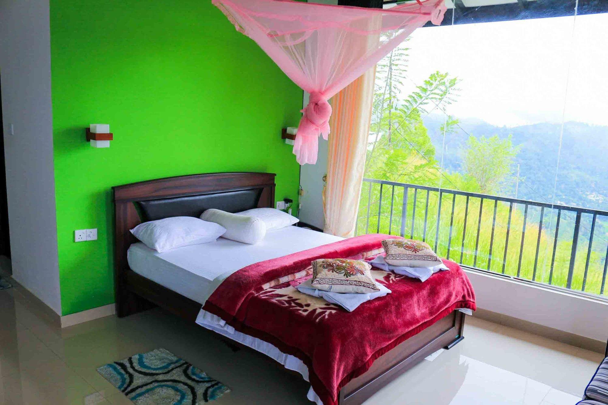 Hostel Hill Forest *