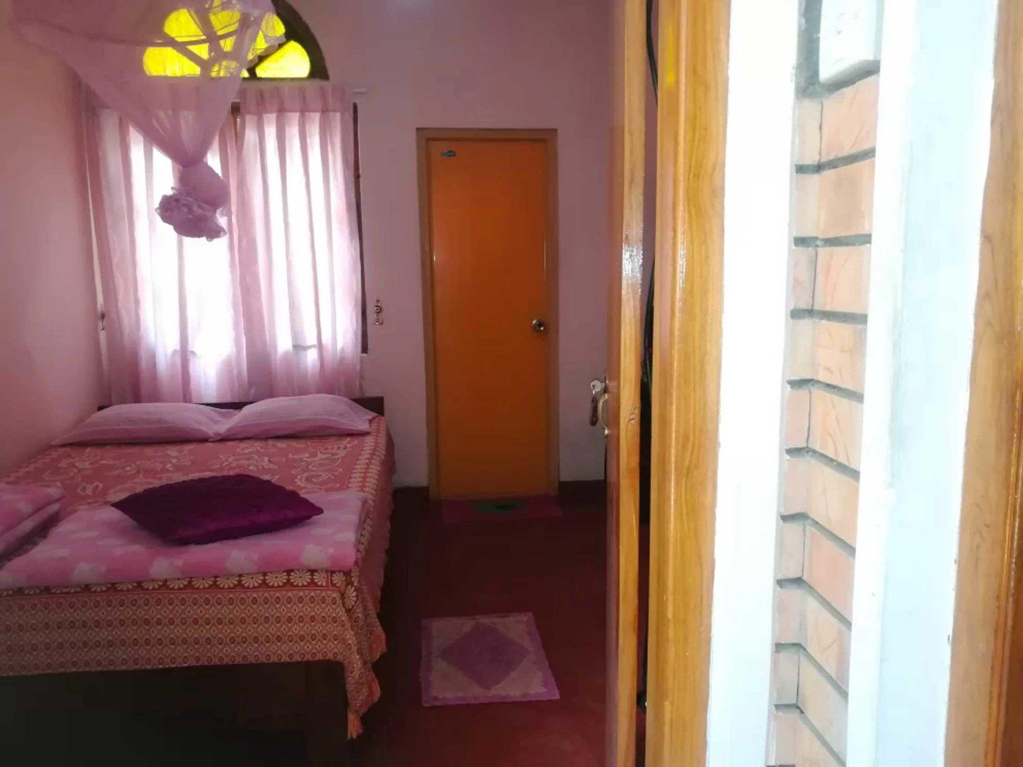 Silent Night Homestay *