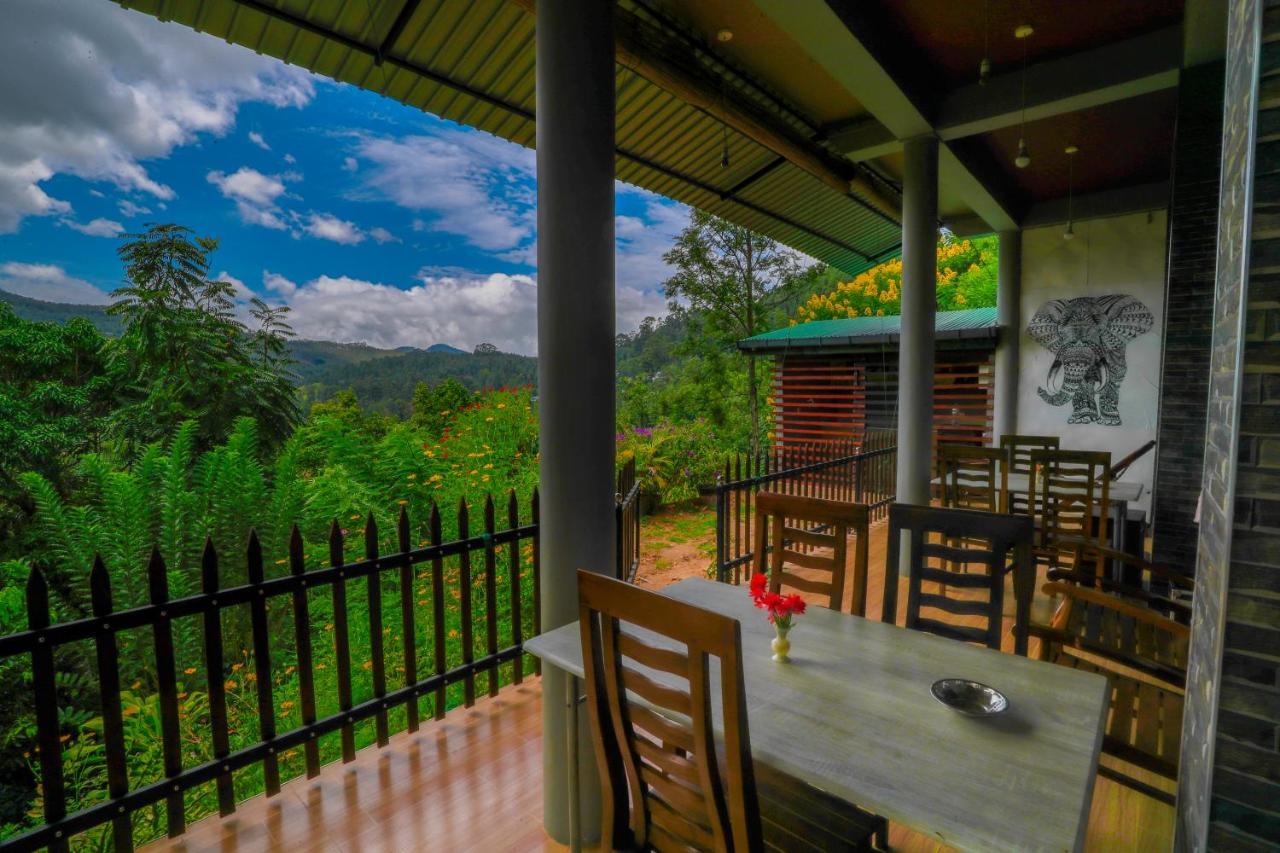 Zircon Bed & Breakfast 2*