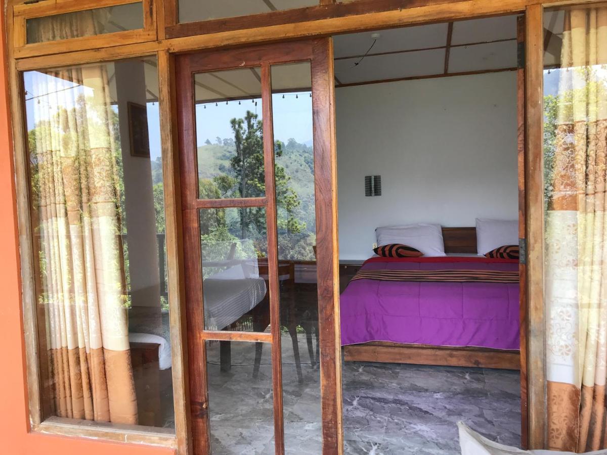 Bed & Breakfast Ridge View -ella