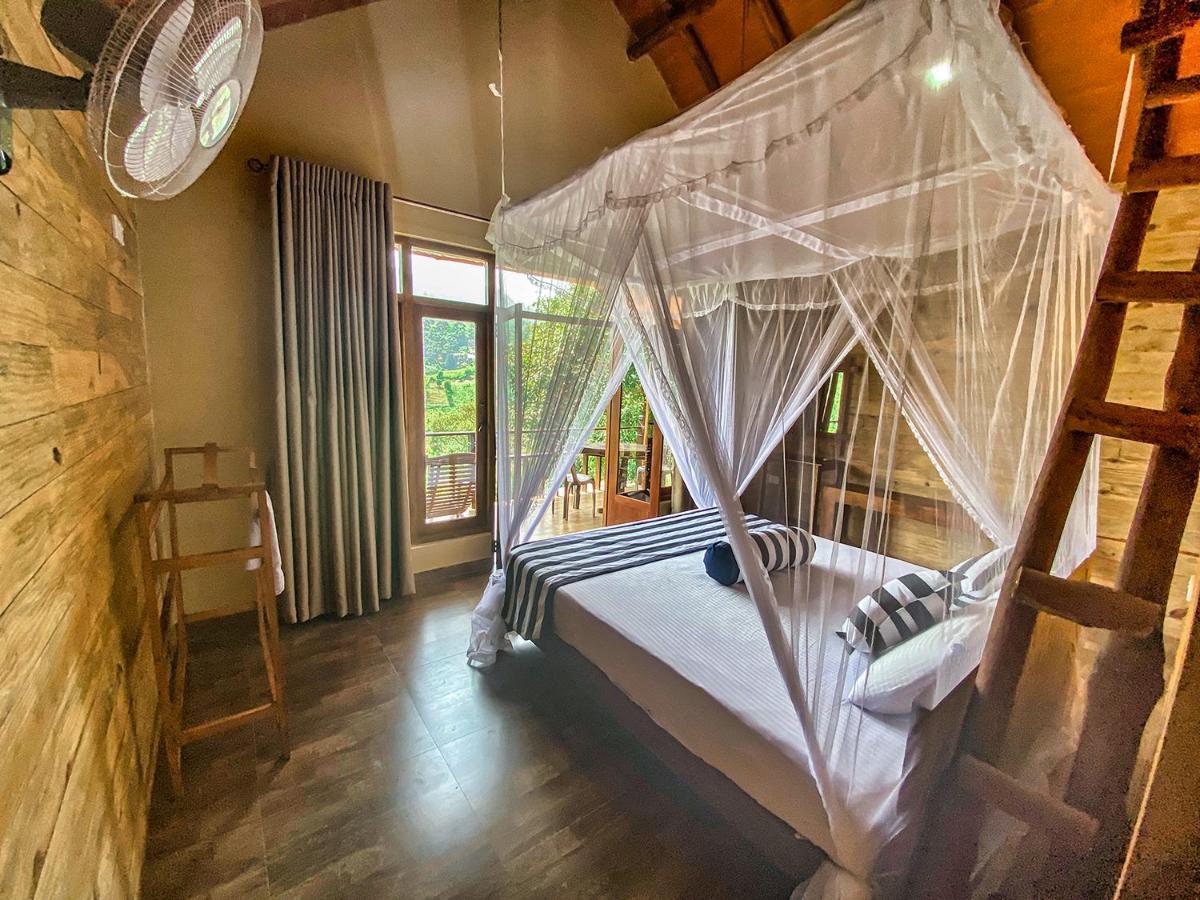 100 View Bed & Breakfast