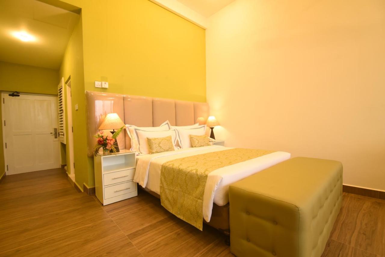 Tip Boutique Hotel *
