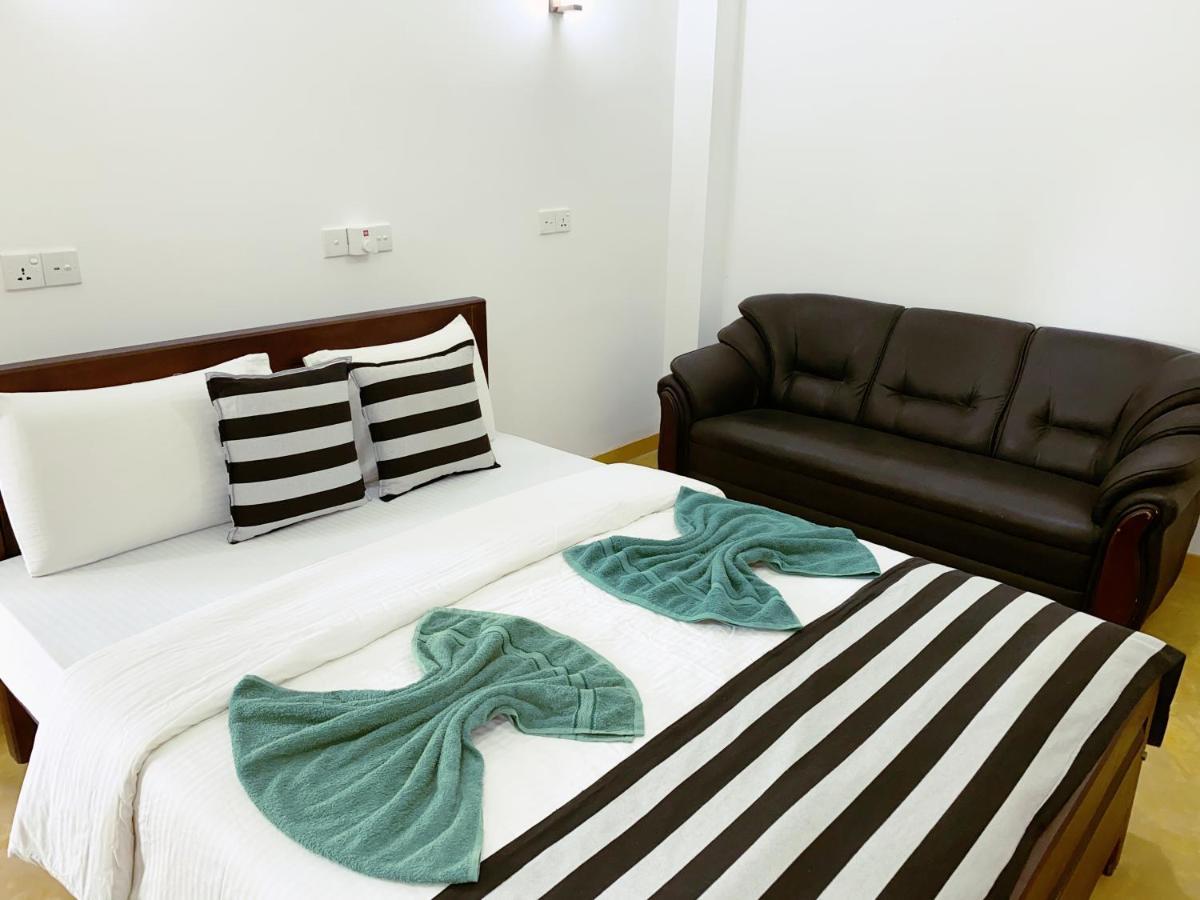 Misty Elegance - Ella. 3*