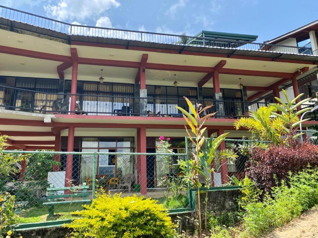Hangover Hostels Hostel