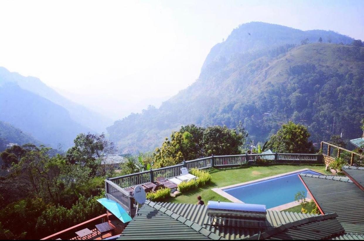 The View 3* Ella