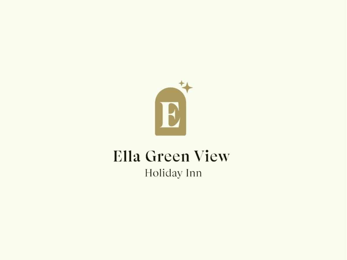 View * Ella